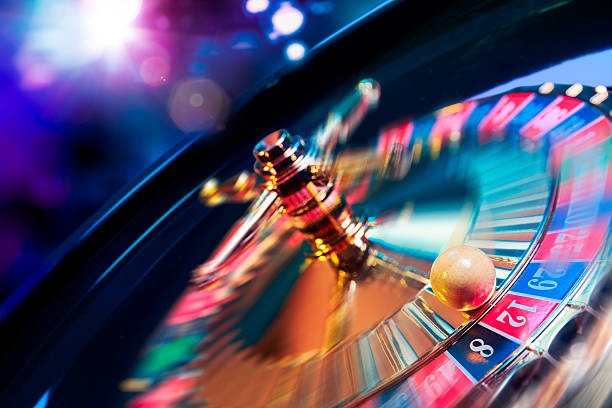 Live blackjack dealer at buktiqq, multi-camera studio with professional croupier